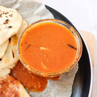 Pupusas Salsa