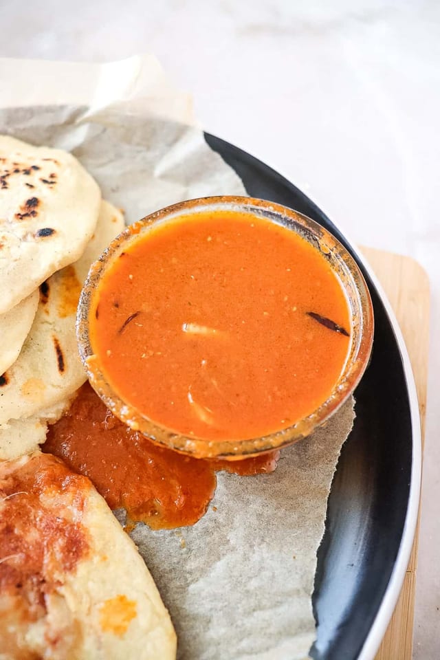 Pupusas Salsa.