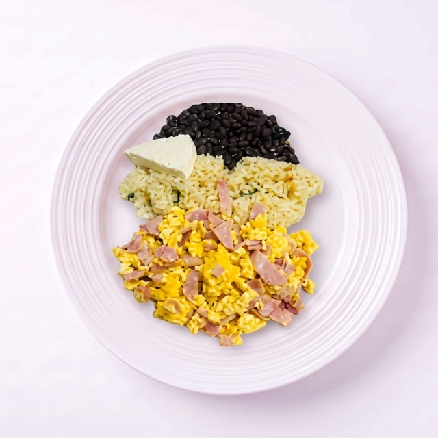 Huevos con Jamón (Eggs with Ham).