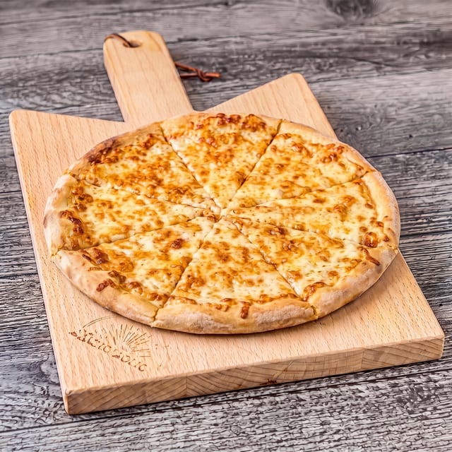 Cheese Pizza.