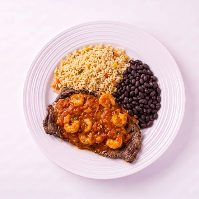 Churrasco Marinero (Surf and Turf Sirloin Steak).